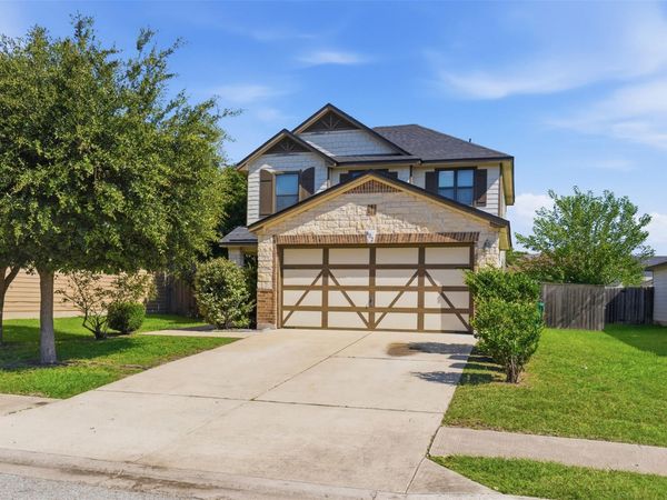 602 Yosemite TRL , Taylor, TX 76574