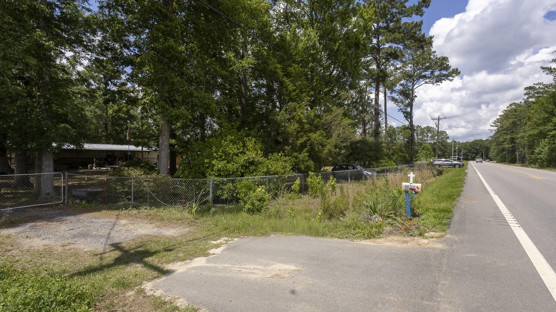 6222 Saints Delight Road Photo 10