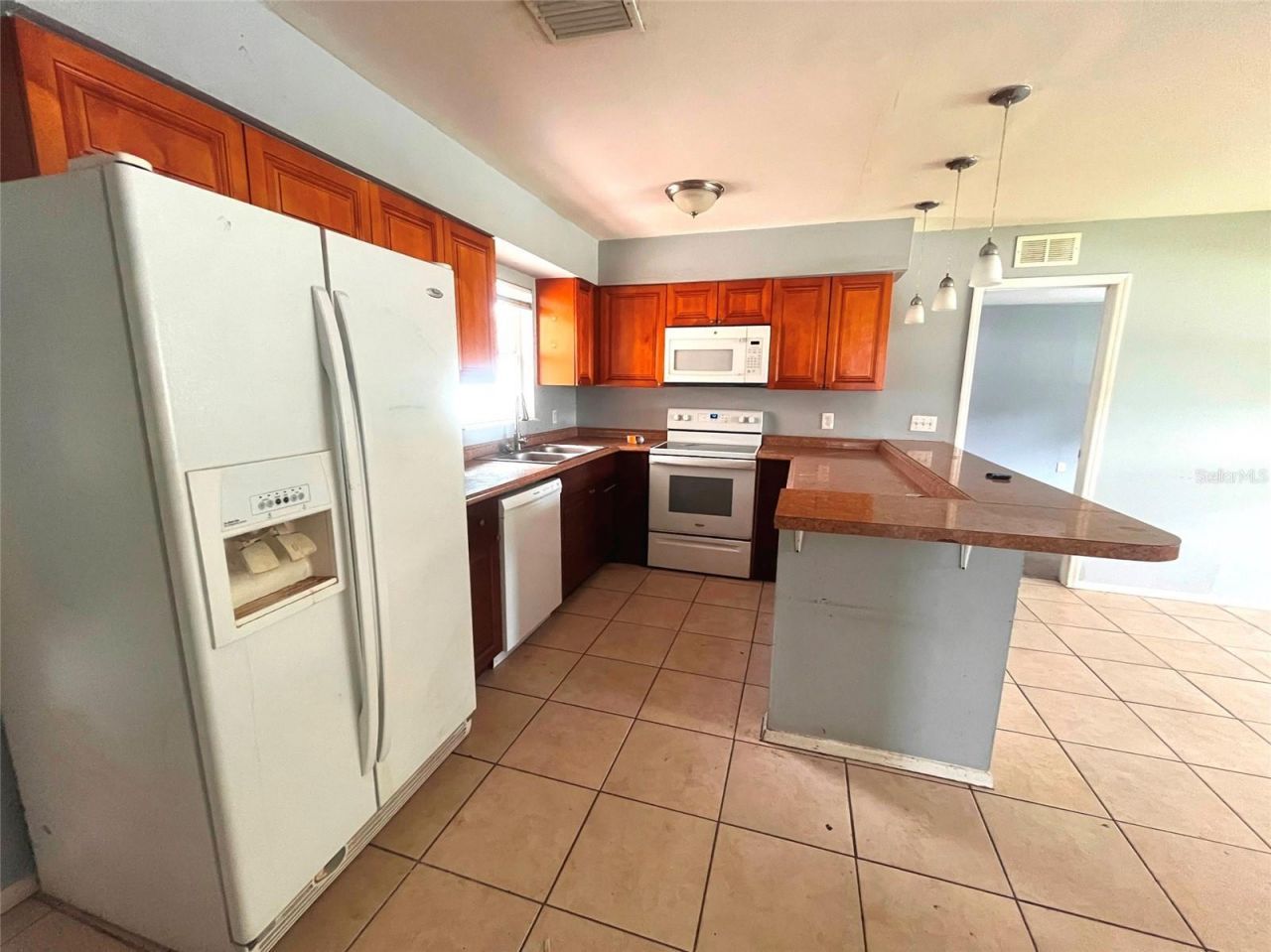 731 Lakeside Drive, Largo, FL 33778 Photo