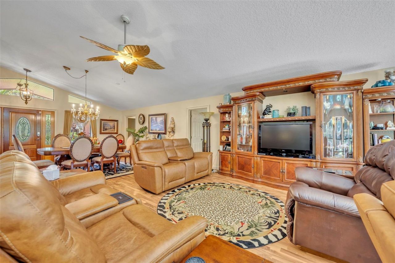 4885 Cr 307, Lake Panasoffkee, FL 33538 Photo