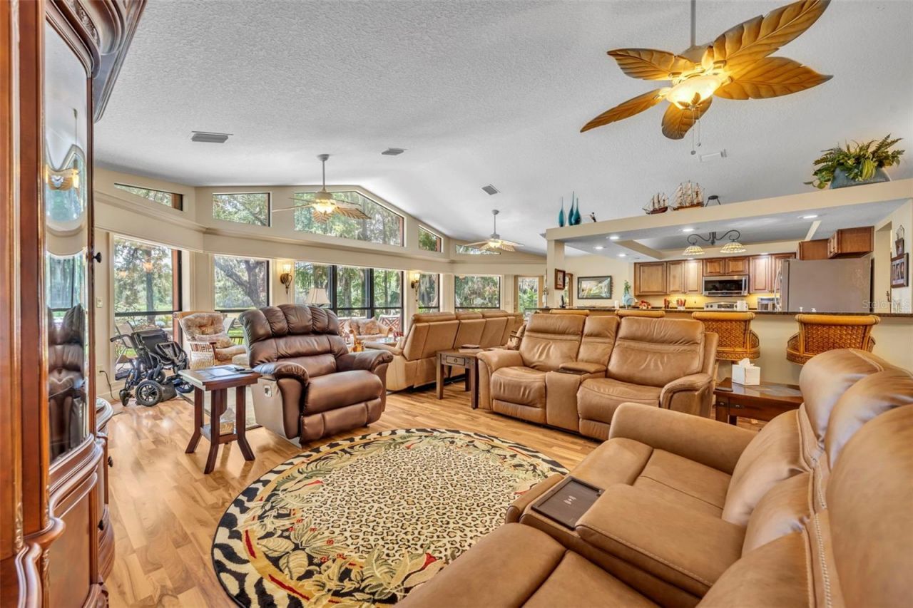 4885 Cr 307, Lake Panasoffkee, FL 33538 Photo