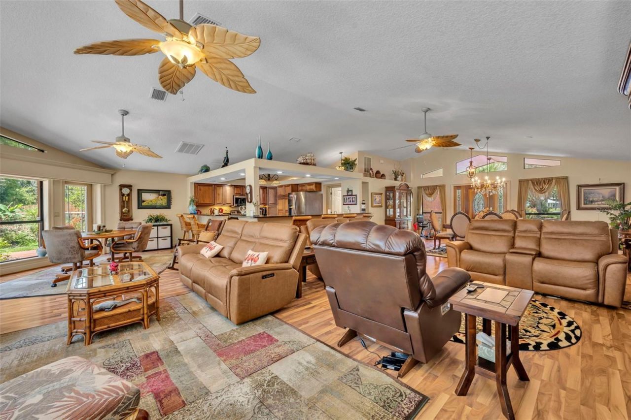 4885 Cr 307, Lake Panasoffkee, FL 33538 Photo