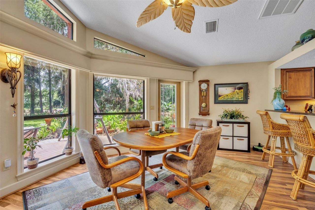 4885 Cr 307, Lake Panasoffkee, FL 33538 Photo