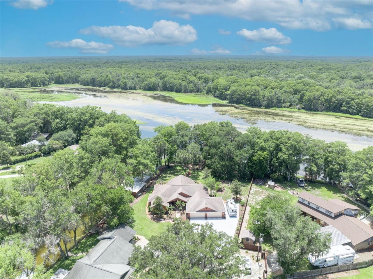 4885 Cr 307, Lake Panasoffkee, FL 33538 Photo