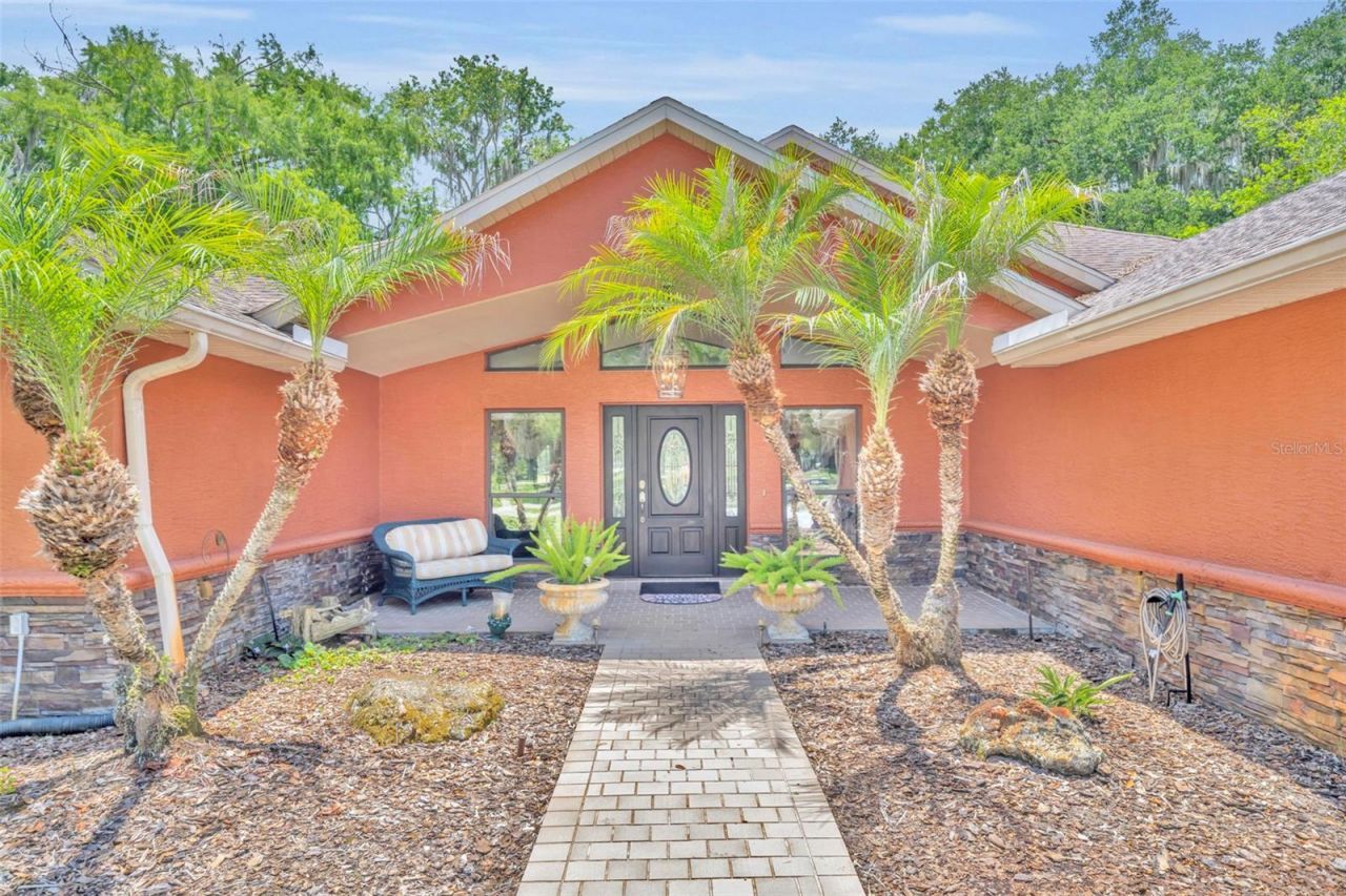 4885 Cr 307, Lake Panasoffkee, FL 33538 Photo