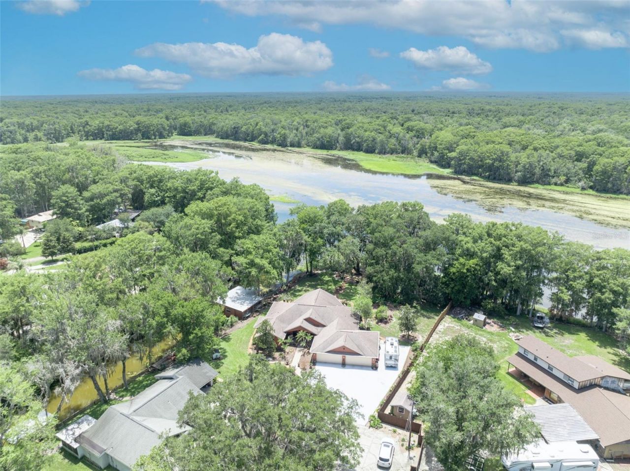 4885 Cr 307, Lake Panasoffkee, FL 33538 Photo