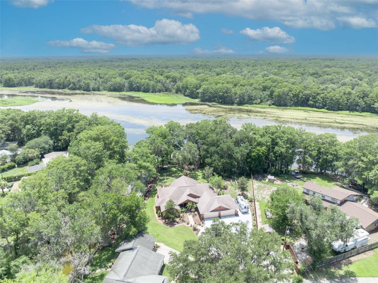4885 Cr 307, Lake Panasoffkee, FL 33538 Photo