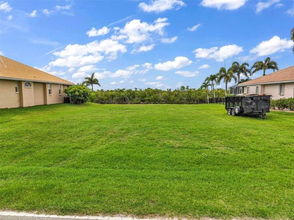 645 MACEDONIA DRIVE , PUNTA GORDA, FL 33950