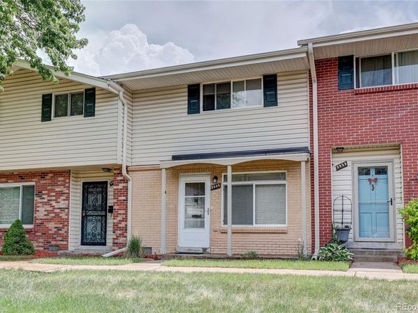 3935 S Boston , Denver, CO 80237