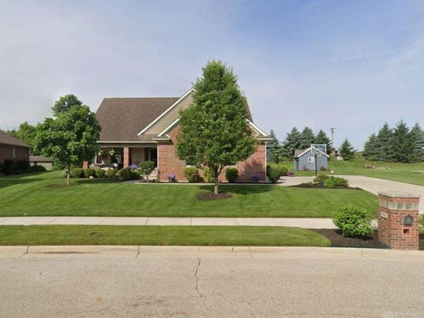 738 Governors Road, Troy, OH 45373