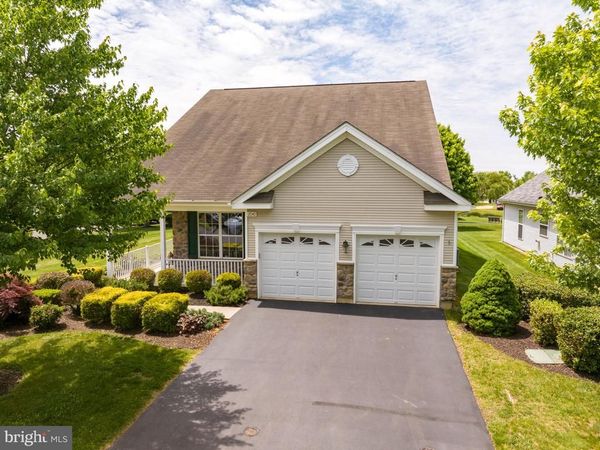 2040 KINGSVIEW ROAD , MACUNGIE, PA 18062