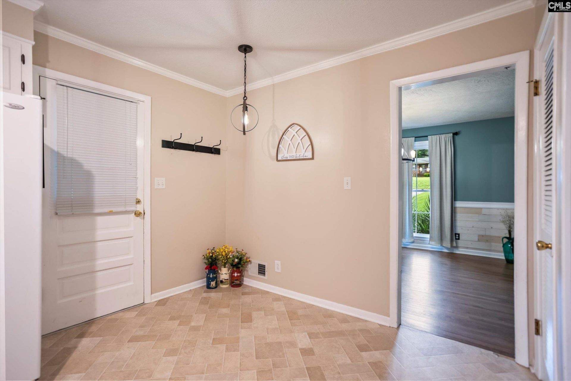 409 Laurel Drive  Photo 18