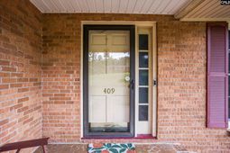 409 Laurel Drive  photo 4