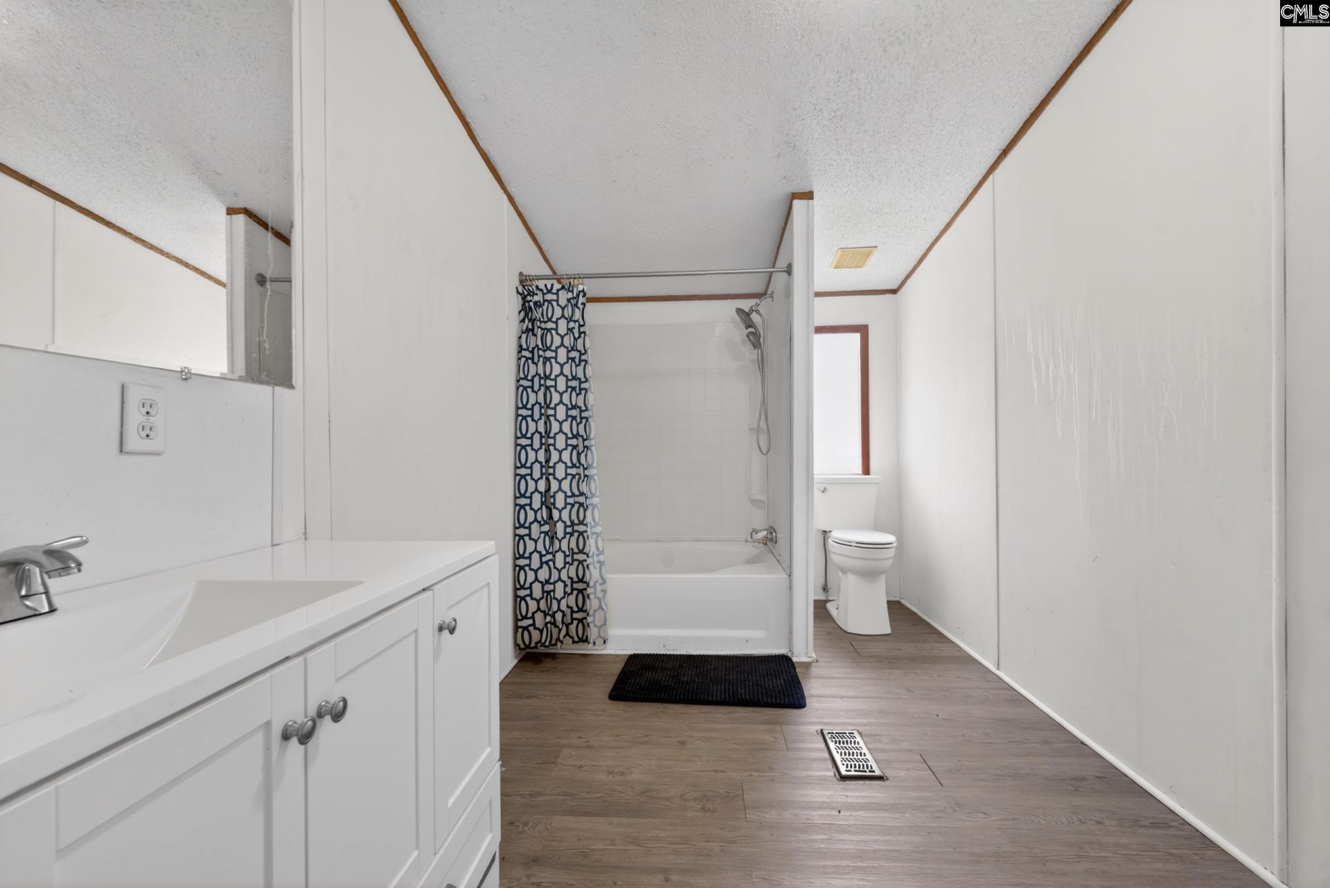 1379 Cassidy Road  Photo 10