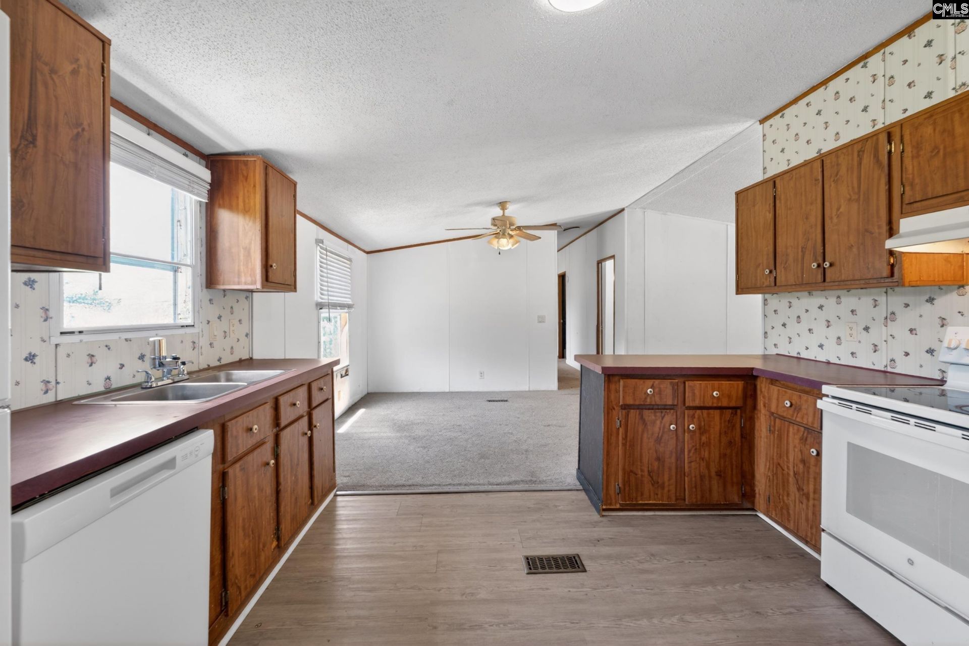 1379 Cassidy Road  Photo 23
