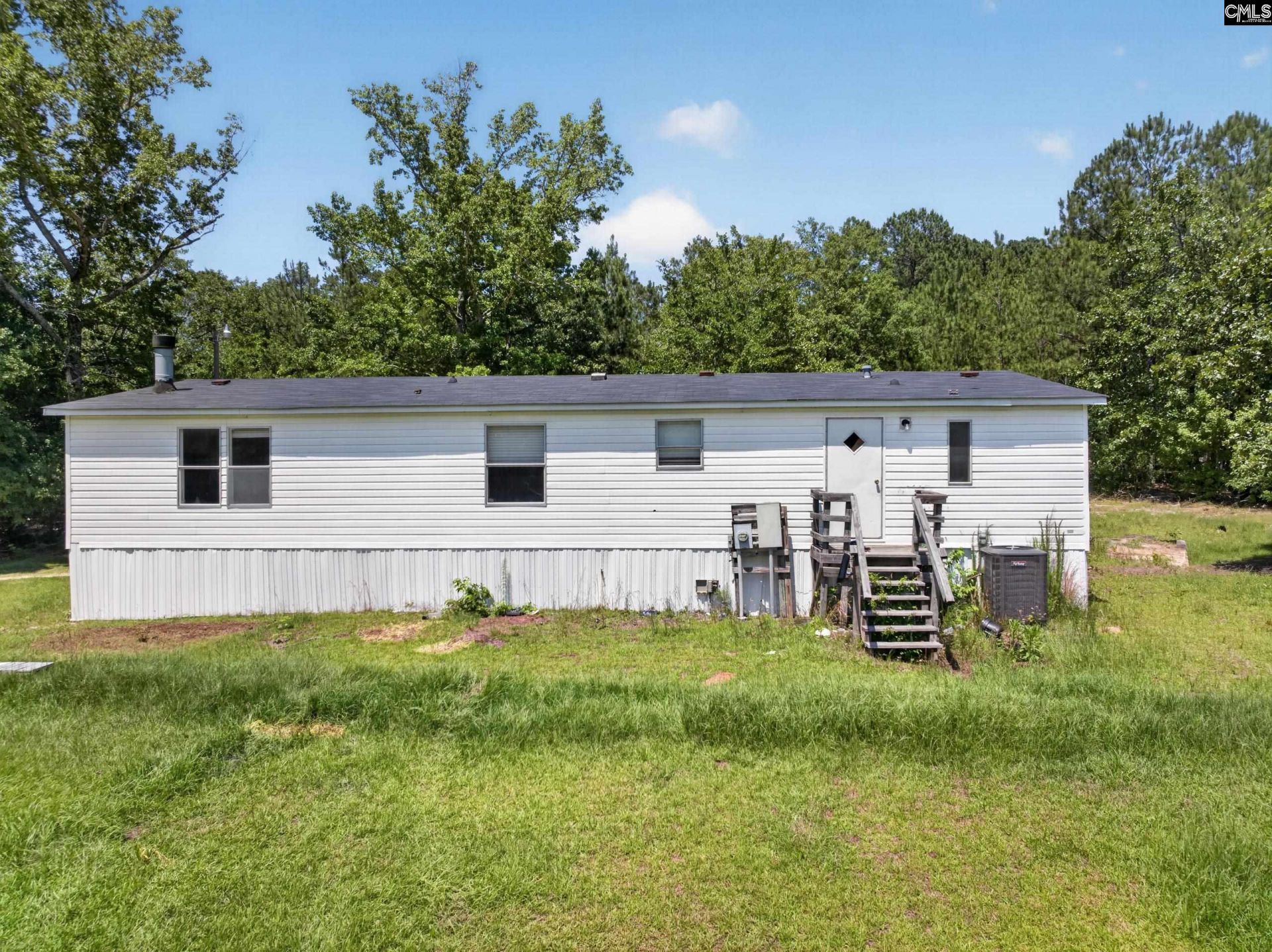 1379 Cassidy Road  Photo 4