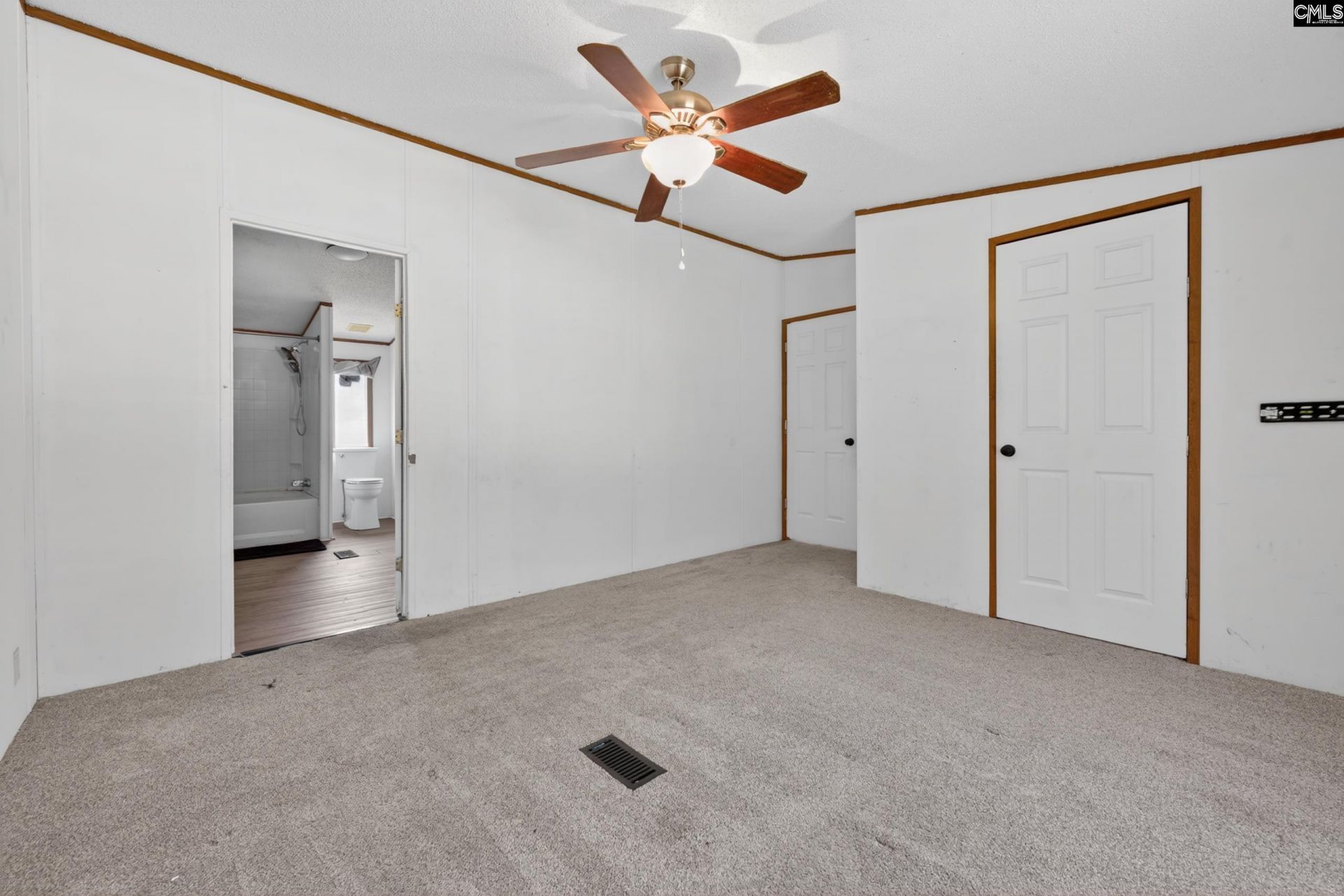 1379 Cassidy Road  Photo 6