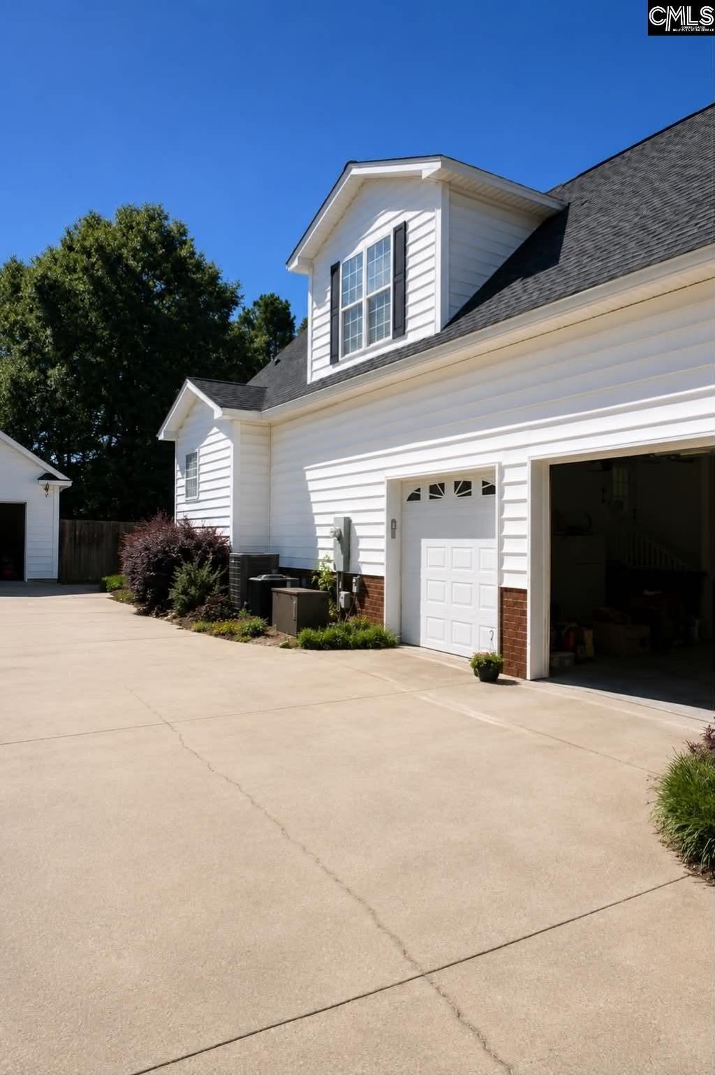 25 Middleton Drive Photo 6