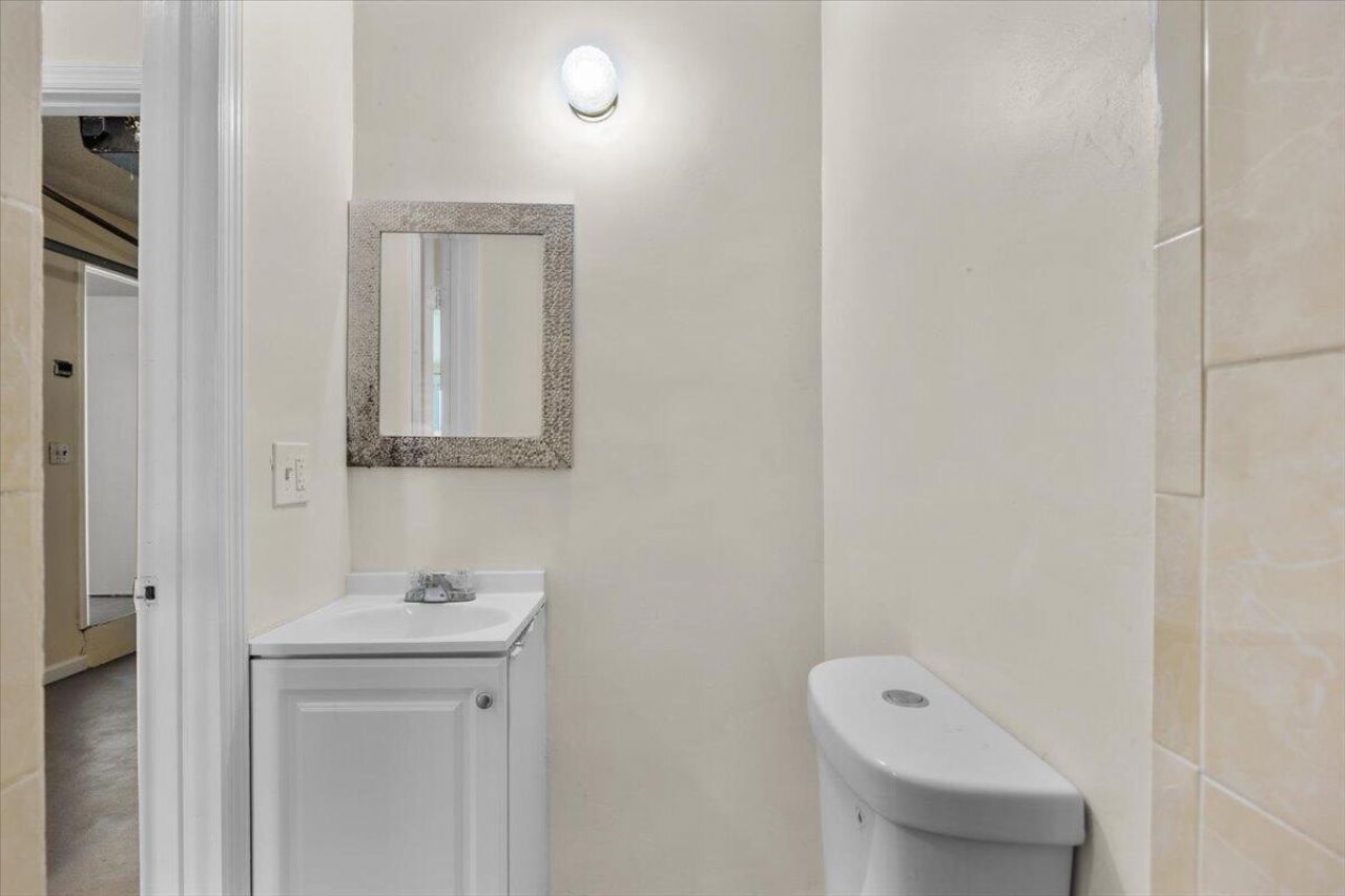 5540 S Lakewood Cir Circle S, Unit F, Margate, FL 33063 Photo