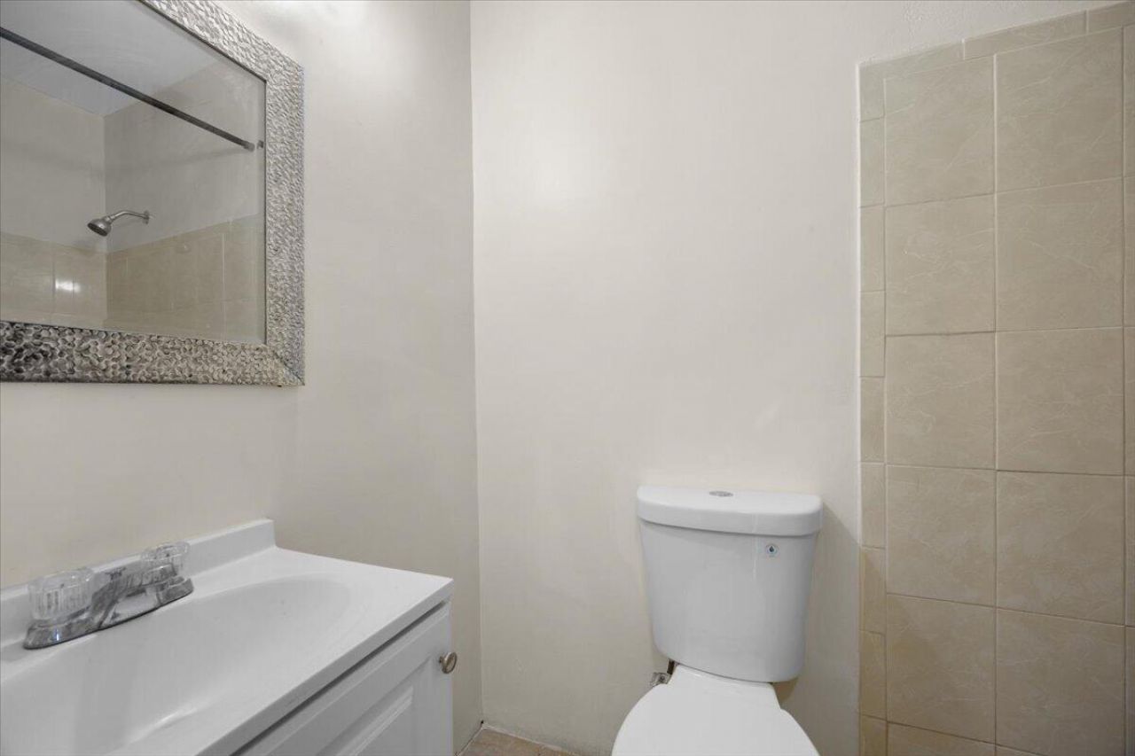 5540 S Lakewood Cir Circle S, Unit F, Margate, FL 33063 Photo