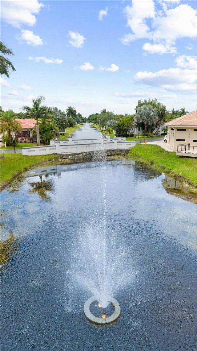 5540 S Lakewood Cir Circle S, Unit F, Margate, FL 33063 Photo