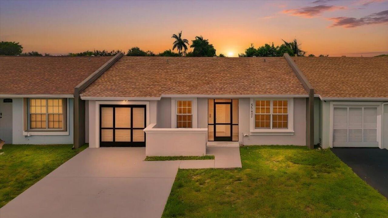 5540 S Lakewood Cir Circle S, Unit F, Margate, FL 33063 Photo