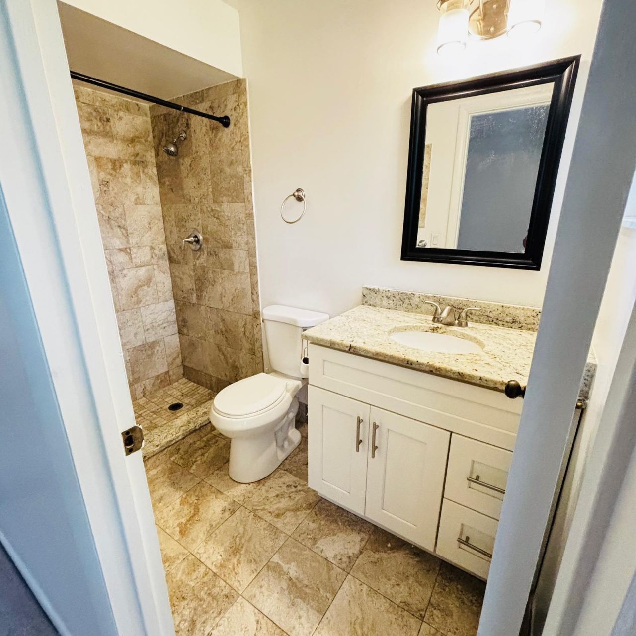 386 Bennington Lane, Lake Worth, FL 33467 Photo