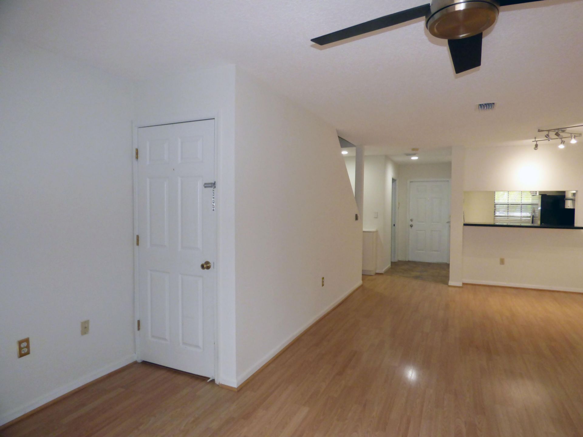 227 City View Drive, Fort Lauderdale, FL 33311 Photo