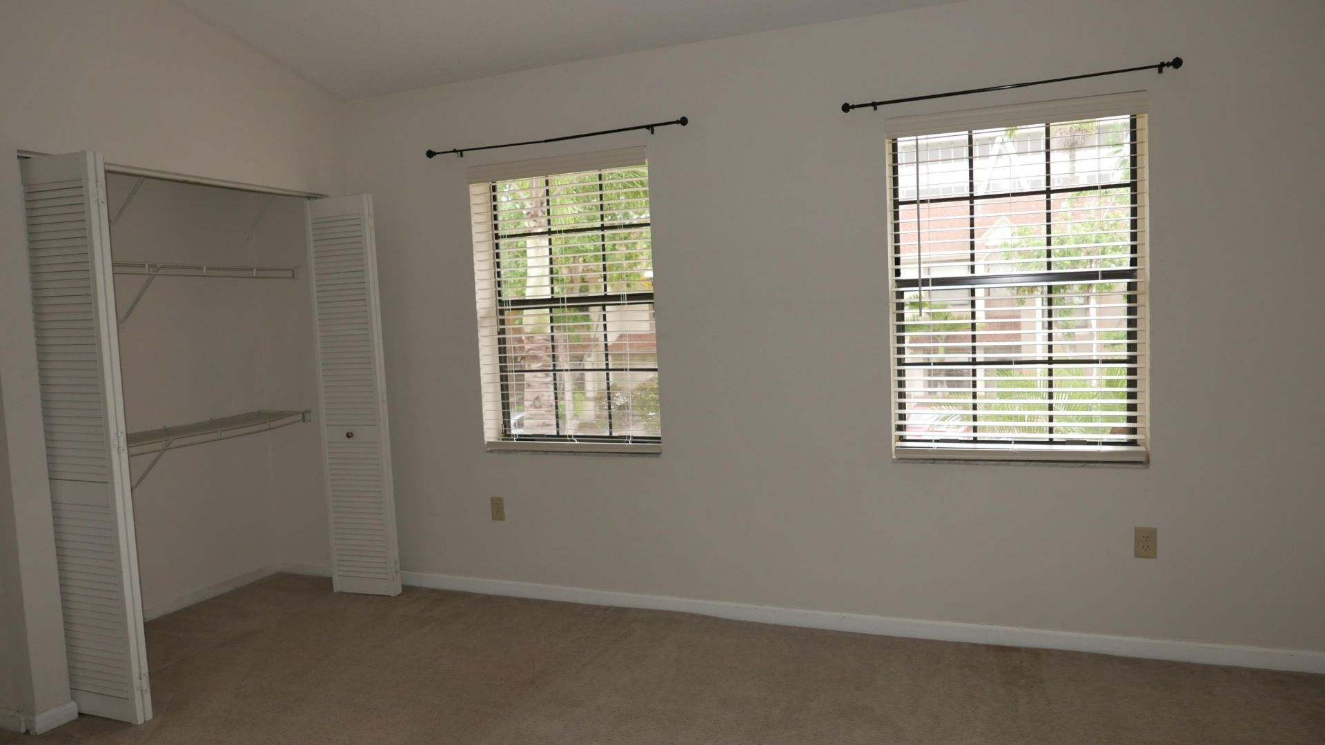 227 City View Drive, Fort Lauderdale, FL 33311 Photo