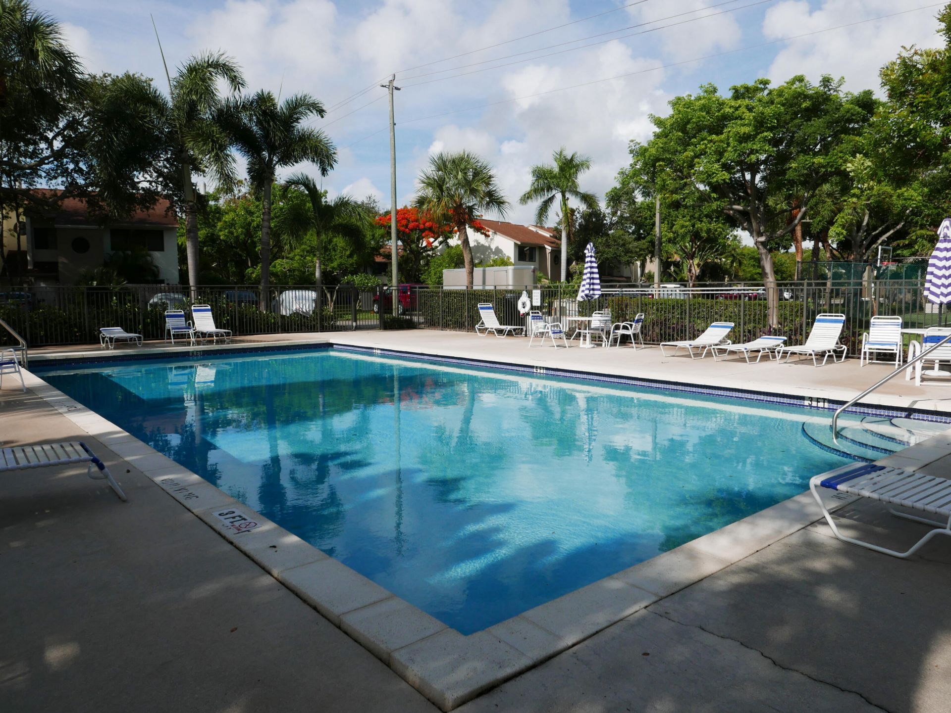 227 City View Drive, Fort Lauderdale, FL 33311 Photo