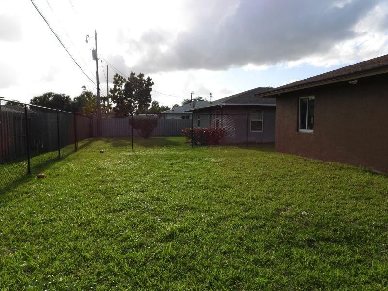 2764 NW 1st Court, Pompano Beach, FL 33069 Photo