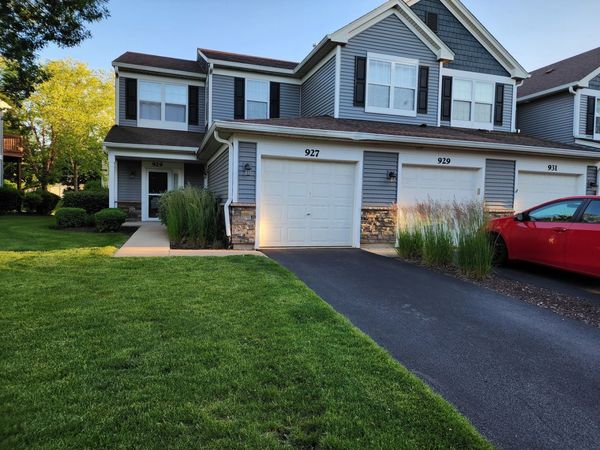 929 Genesee Drive , Naperville, IL 60563