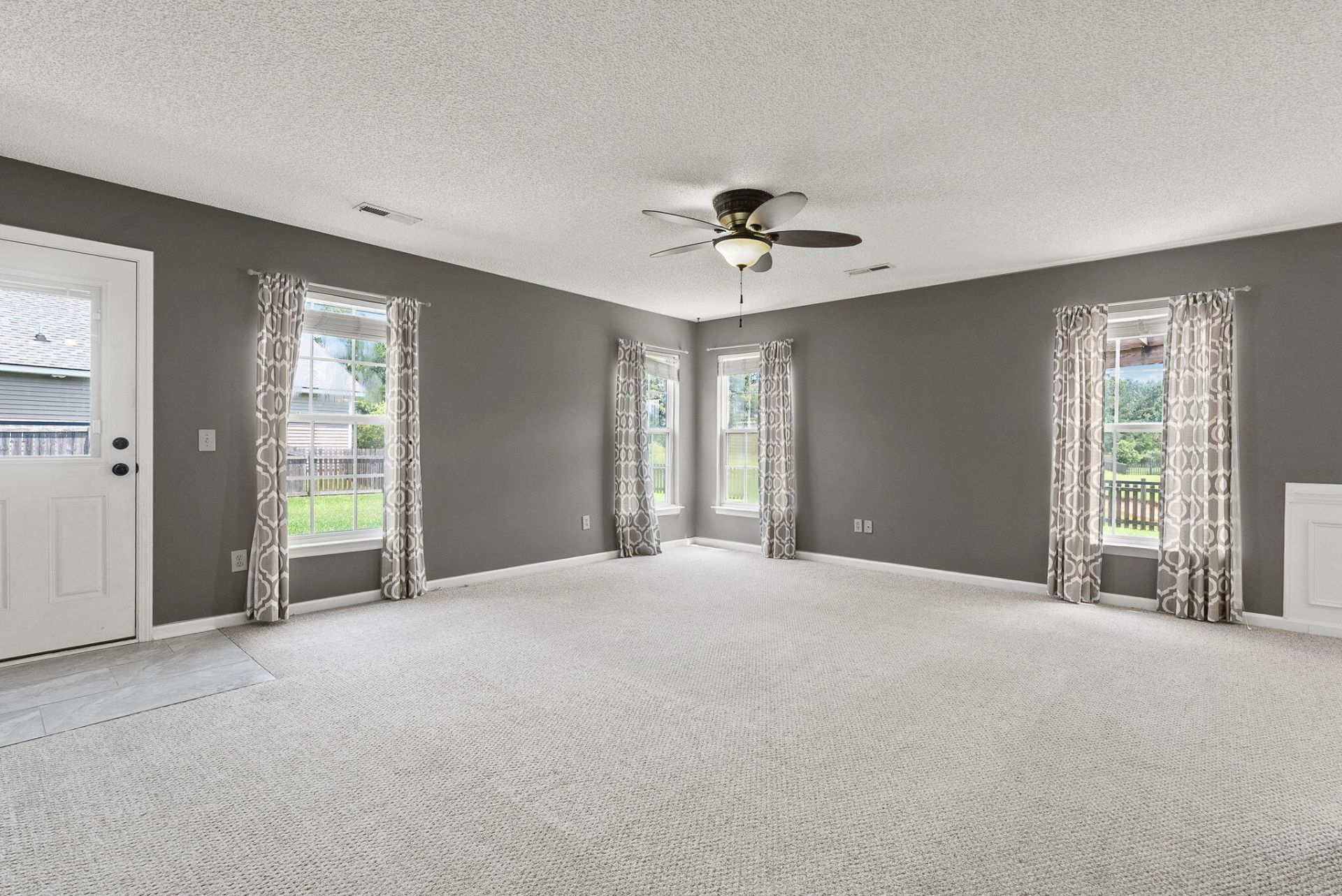303 Seneca River Drive Photo 10