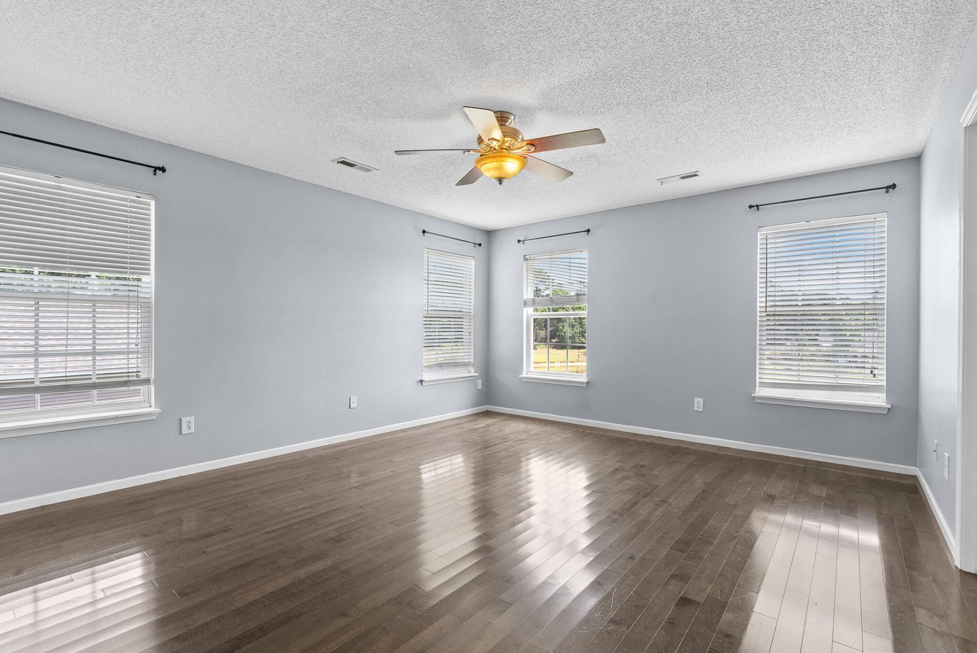 303 Seneca River Drive Photo 18