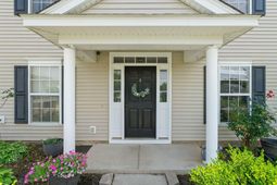 303 Seneca River Drive photo 4
