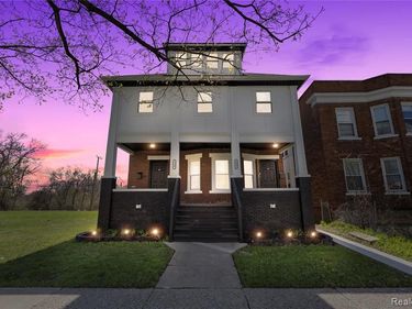 512 Westminster Street, Detroit, MI 48202