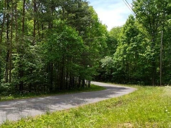 3738 T Crowe Circle , Unit 37/38A, Soddy Daisy, TN 37379