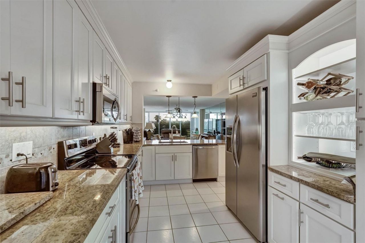 4570 Pinebrook Circle Circle , Unit 404, Bradenton, FL 34209 Photo