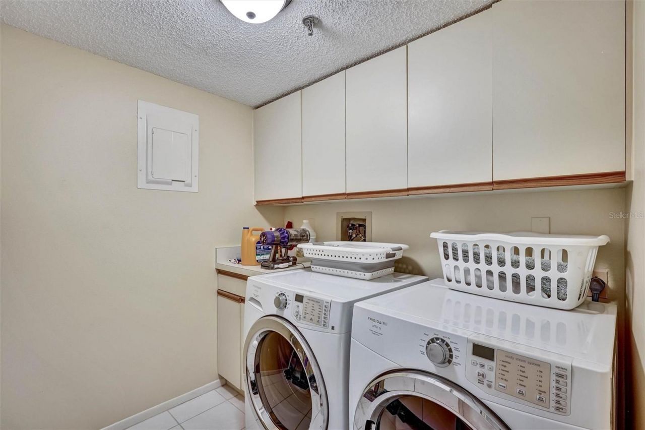 4570 Pinebrook Circle Circle , Unit 404, Bradenton, FL 34209 Photo