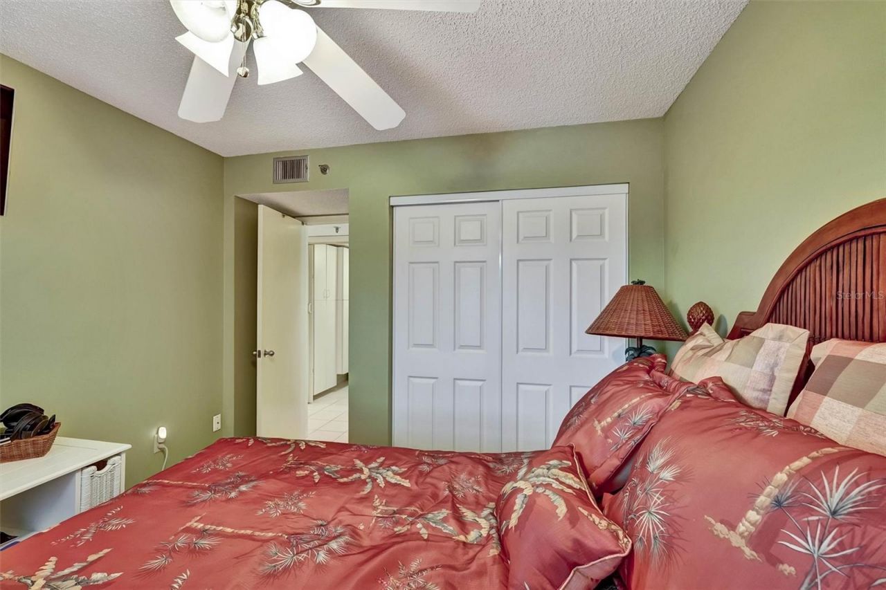 4570 Pinebrook Circle Circle , Unit 404, Bradenton, FL 34209 Photo