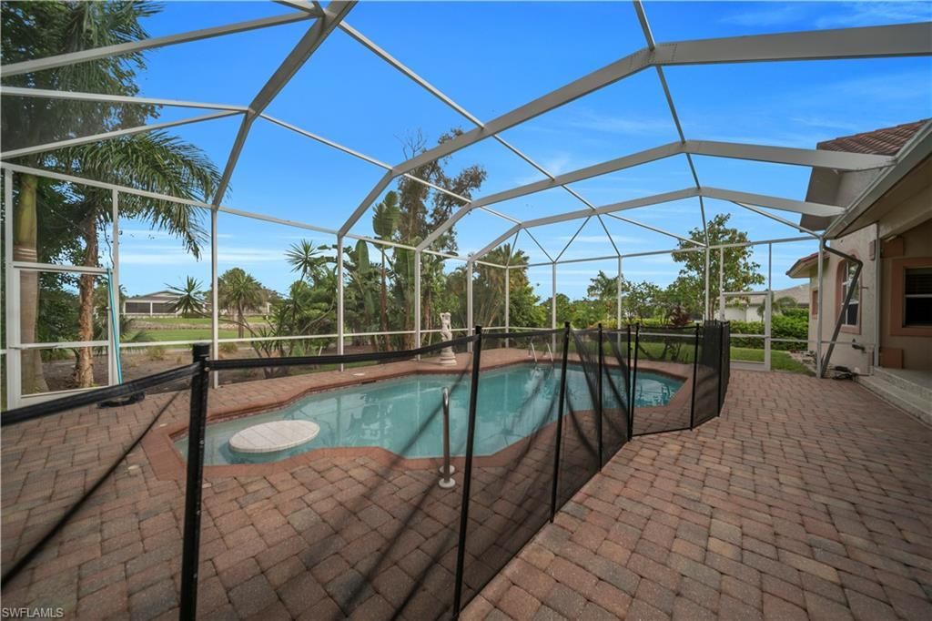 16971 Timberlakes Dr, Fort Myers, FL 33908 Photo