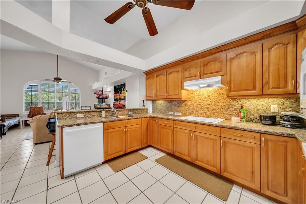 16971 Timberlakes Dr, Fort Myers, FL 33908 Photo
