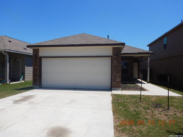 5408 Daniel Way, St Hedwig, TX 78152