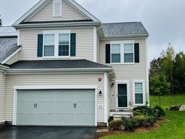 22 Holly Trl, Unit 22, Hopkinton, MA 01748