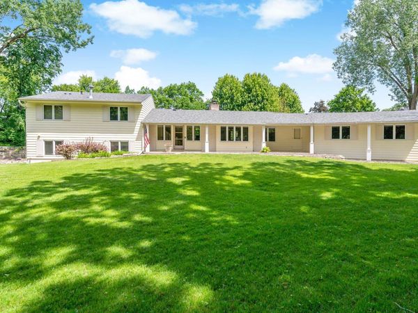 4604 Merilane, Edina, MN 55436