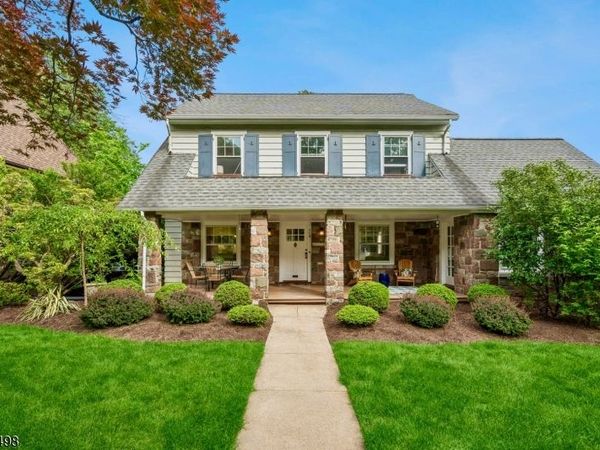 24 Mayhew Dr, South Orange, NJ 07079