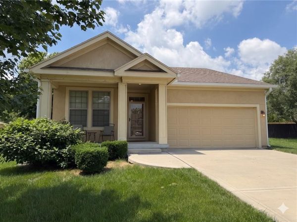 22375 St Francis Street, Spring Hill, KS 66083
