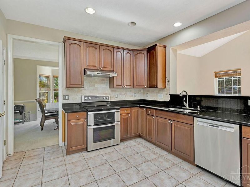 5742 Woodmansee Way, Liberty Township, OH 45044 Photo 13