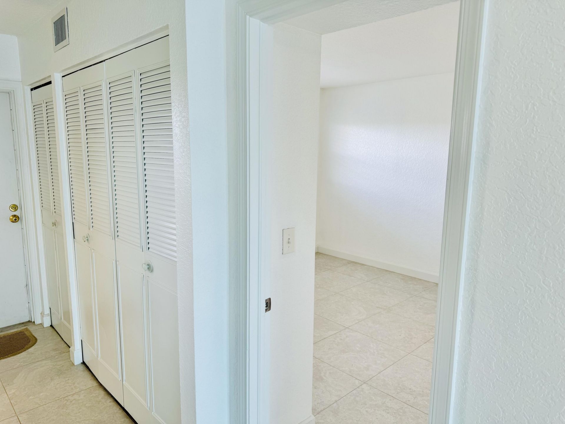 2016 S Federal Highway, Unit 404, Boynton Beach, FL 33435 Photo