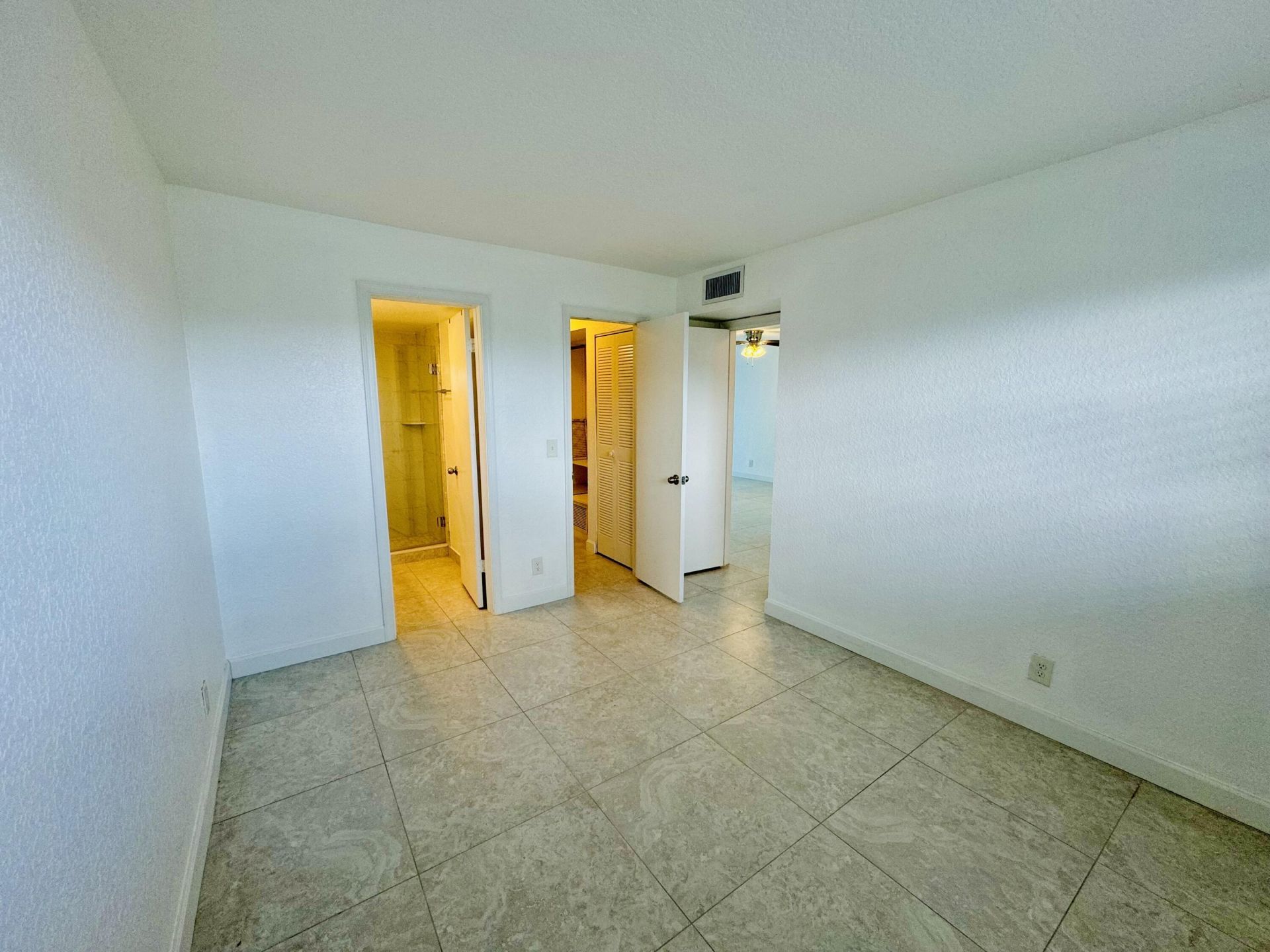 2016 S Federal Highway, Unit 404, Boynton Beach, FL 33435 Photo
